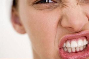 Problemas de la muela del juicio: enfermedad de las encías, dolores de cabeza, dolor de muelas